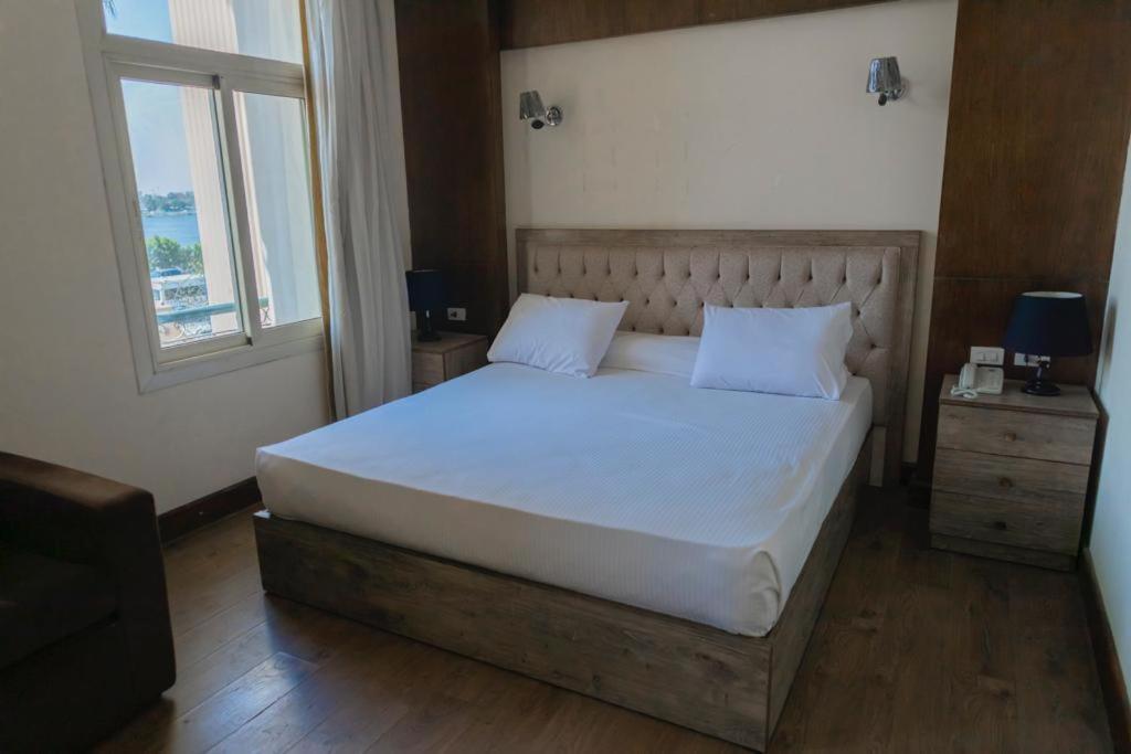 Ultra Loaloa Nile Maadi Hotel Kahire Dış mekan fotoğraf