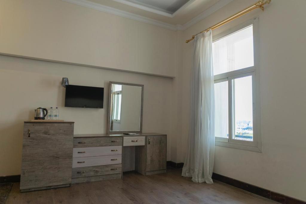 Ultra Loaloa Nile Maadi Hotel Kahire Dış mekan fotoğraf
