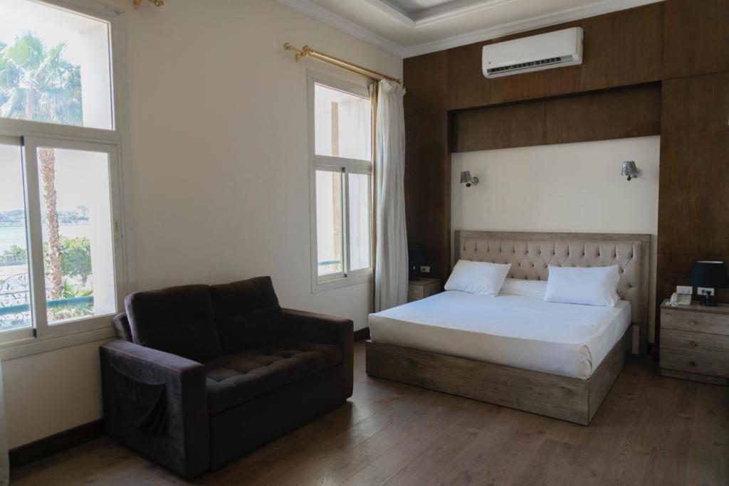 Ultra Loaloa Nile Maadi Hotel Kahire Dış mekan fotoğraf