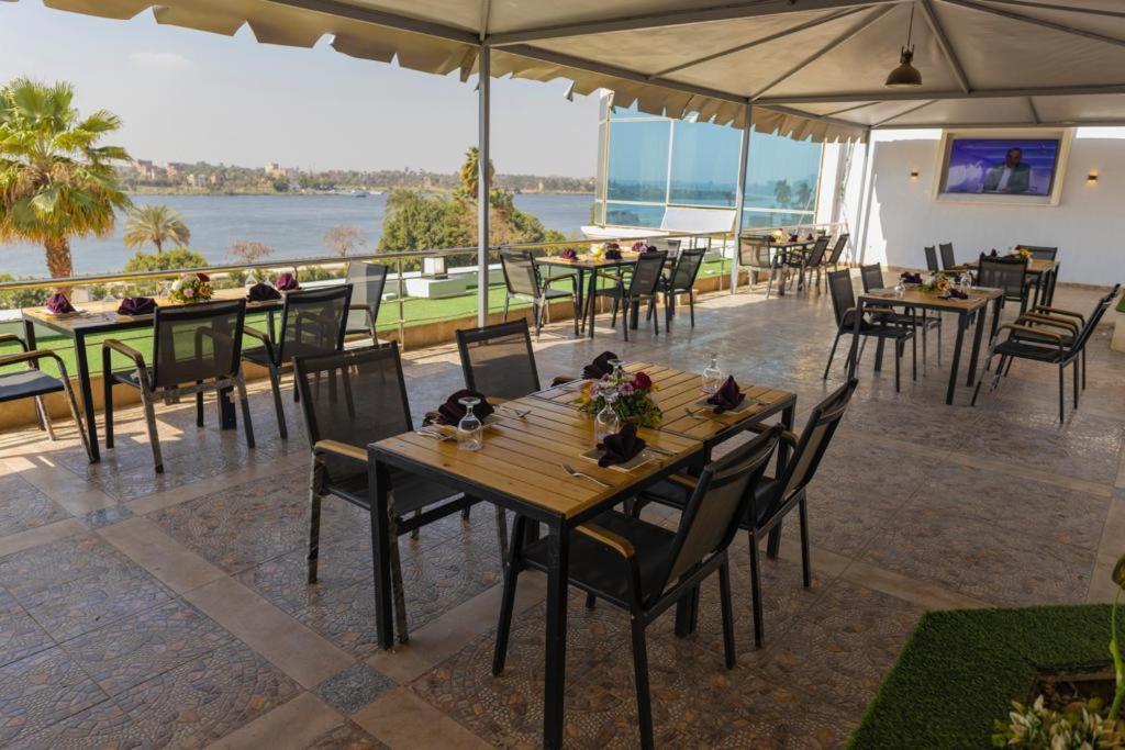 Ultra Loaloa Nile Maadi Hotel Kahire Dış mekan fotoğraf