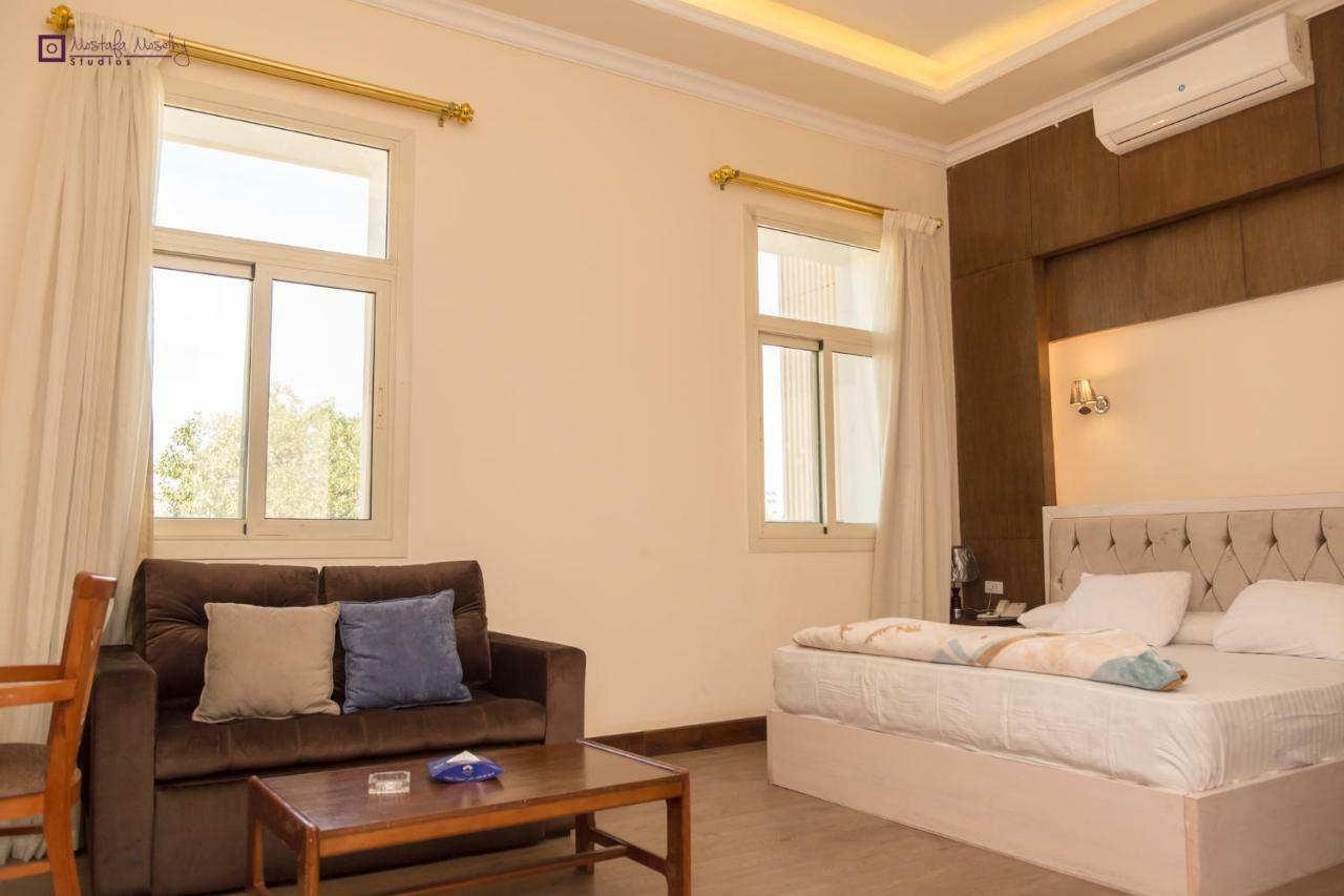 Ultra Loaloa Nile Maadi Hotel Kahire Dış mekan fotoğraf